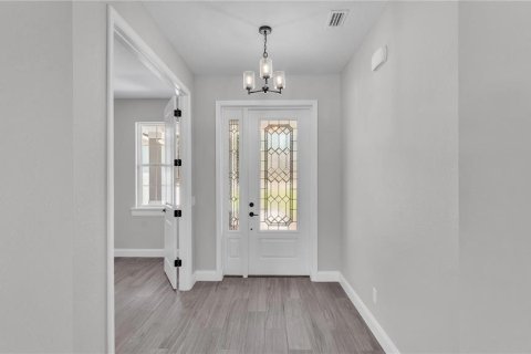 House in Lakeland, Florida 3 bedrooms, 183.48 sq.m. № 1815733 - photo 15