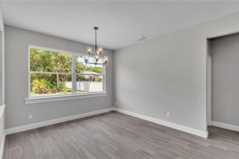 House in Lakeland, Florida 3 bedrooms, 183.48 sq.m. № 1815733 - photo 12
