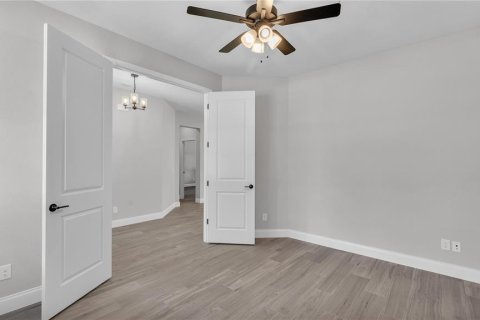 House in Lakeland, Florida 3 bedrooms, 183.48 sq.m. № 1815733 - photo 17