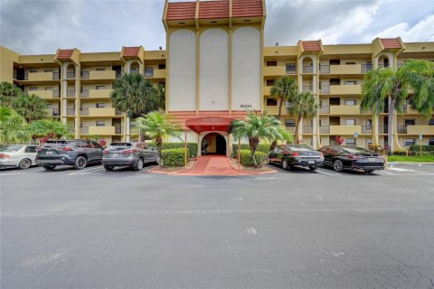 Condo in Boca Raton, Florida, 2 bedrooms  № 1823918 - photo 23