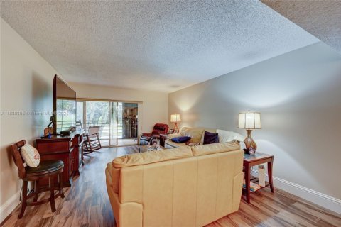 Condo in Boca Raton, Florida, 2 bedrooms  № 1823918 - photo 6