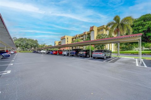 Condo in Boca Raton, Florida, 2 bedrooms  № 1823918 - photo 25