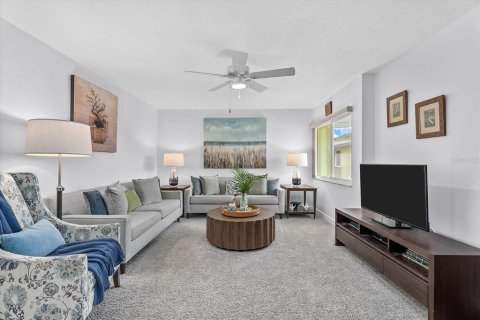 Condo in Nokomis, Florida, 2 bedrooms  № 2121477 - photo 3
