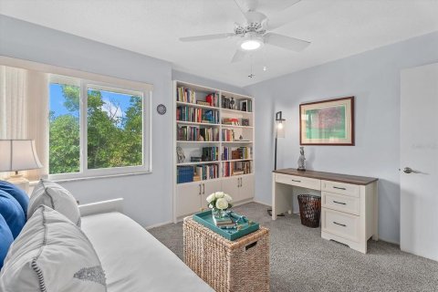 Condo in Nokomis, Florida, 2 bedrooms  № 2121477 - photo 17