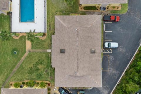 Condo in Nokomis, Florida, 2 bedrooms  № 2121477 - photo 29