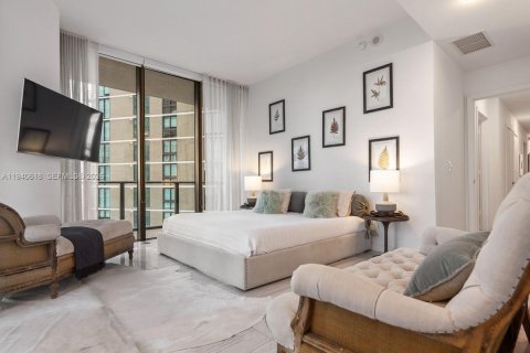 Снять в аренду кондоминиум в Майами, Флорида 3 спальни, 153.2м2, № 1998338 - фото 16