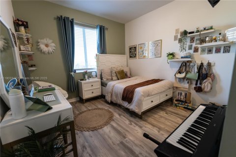 Touwnhouse à vendre à Miami, Floride: 3 chambres, 176.33 m2 № 1955709 - photo 30