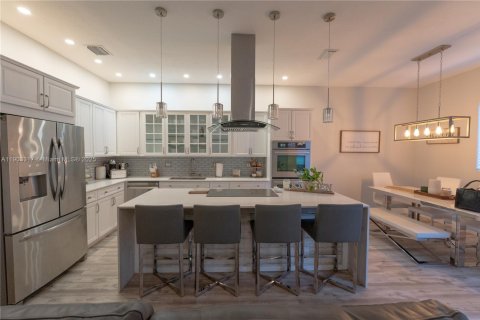 Touwnhouse à vendre à Miami, Floride: 3 chambres, 176.33 m2 № 1955709 - photo 18