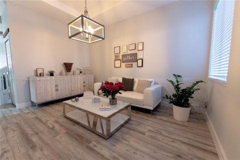 Touwnhouse à vendre à Miami, Floride: 3 chambres, 176.33 m2 № 1955709 - photo 4