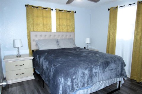 Casa en venta en Largo, Florida, 4 dormitorios, 93.83 m2 № 1736843 - foto 12