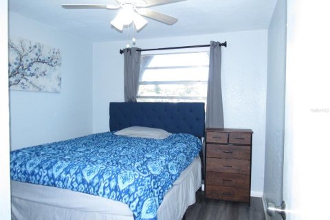 Casa en venta en Largo, Florida, 4 dormitorios, 93.83 m2 № 1736843 - foto 13