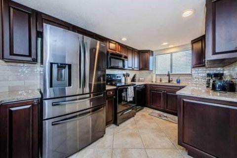 Copropriété à vendre à Hudson, Floride: 2 chambres, 88.26 m2 № 1766182 - photo 5