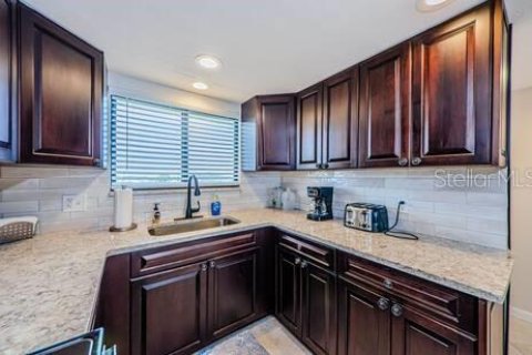 Copropriété à vendre à Hudson, Floride: 2 chambres, 88.26 m2 № 1766182 - photo 8