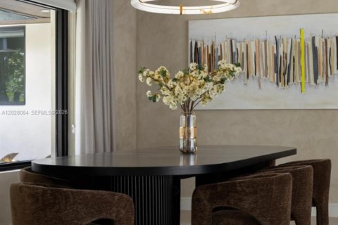 Villa ou maison à vendre à Hollywood, Floride: 6 chambres, 466.28 m2 № 2085460 - photo 16