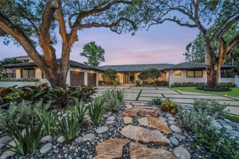 Villa ou maison à vendre à Hollywood, Floride: 6 chambres, 466.28 m2 № 2085460 - photo 7