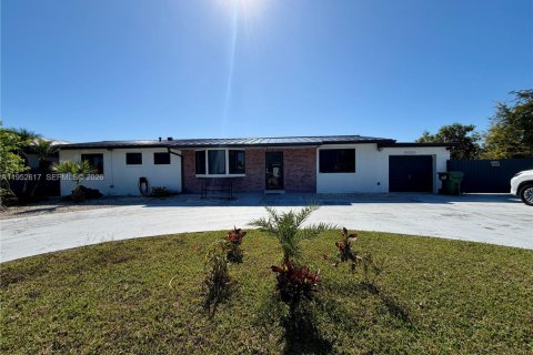 Casa en alquiler en Homestead, Florida, 4 dormitorios, 168.34 m2 № 2010381 - foto 6