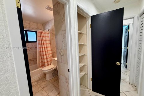 Casa en alquiler en Homestead, Florida, 4 dormitorios, 168.34 m2 № 2010381 - foto 25