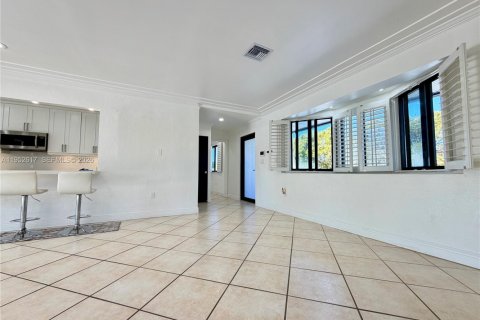 Casa en alquiler en Homestead, Florida, 4 dormitorios, 168.34 m2 № 2010381 - foto 11