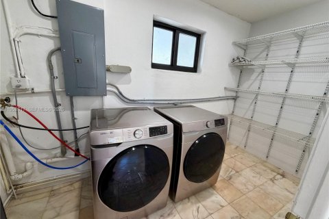 Casa en alquiler en Homestead, Florida, 4 dormitorios, 168.34 m2 № 2010381 - foto 18