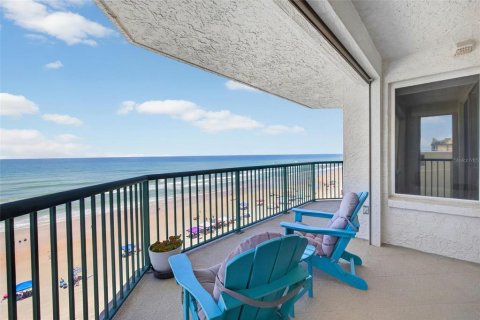 Condo in Daytona Beach, Florida, 3 bedrooms  № 2234410 - photo 22