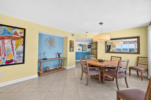 Condo in Daytona Beach, Florida, 3 bedrooms  № 2234410 - photo 17