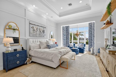 House in Palm Beach Gardens, Florida 5 bedrooms, 561.59 sq.m. № 1971278 - photo 30