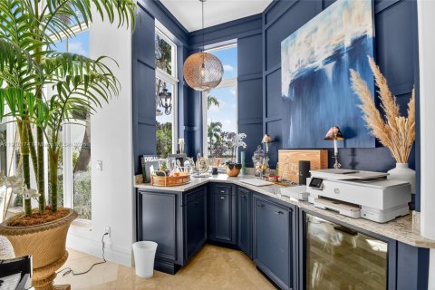 House in Palm Beach Gardens, Florida 5 bedrooms, 561.59 sq.m. № 1971278 - photo 13