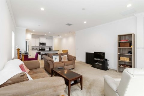 Casa en venta en Bradenton, Florida, 3 dormitorios, 168.52 m2 № 1718096 - foto 8