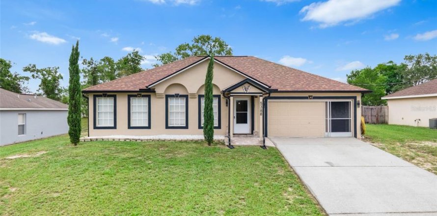 Casa en Spring Hill, Florida 4 dormitorios, 195.84 m2 № 1846923
