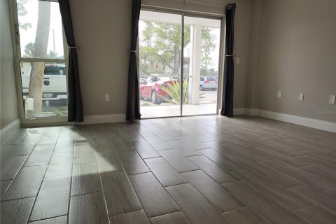 Купить кондоминиум в Сент-Питерсберг, Флорида 3 комнаты, 106.37м2, № 1898841 - фото 22