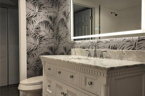 Купить кондоминиум в Сент-Питерсберг, Флорида 3 комнаты, 106.37м2, № 1898841 - фото 28