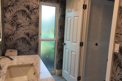 Купить кондоминиум в Сент-Питерсберг, Флорида 3 комнаты, 106.37м2, № 1898841 - фото 16