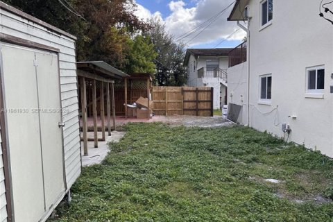 Appartement à louer à Davie, Floride: 2 chambres, 382.39 m2 № 2024216 - photo 24