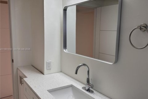 Appartement à louer à Davie, Floride: 2 chambres, 382.39 m2 № 2024216 - photo 11