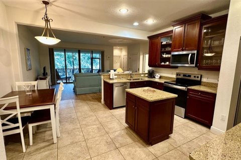 Townhouse in Dunedin, Florida 3 bedrooms, 226.22 sq.m. № 1905441 - photo 12