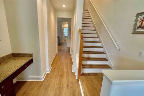 Townhouse in Dunedin, Florida 3 bedrooms, 226.22 sq.m. № 1905441 - photo 27