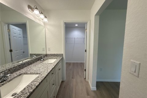 Casa en alquiler en Ocklawaha, Florida, 3 dormitorios, 122.54 m2 № 2299327 - foto 16
