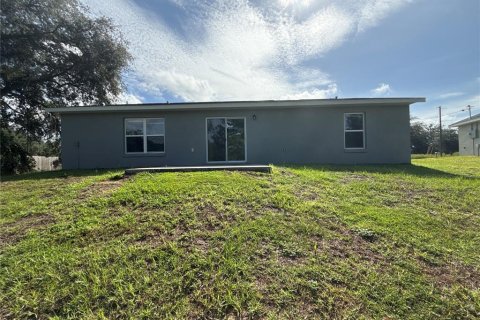Casa en alquiler en Ocklawaha, Florida, 3 dormitorios, 122.54 m2 № 2299327 - foto 3