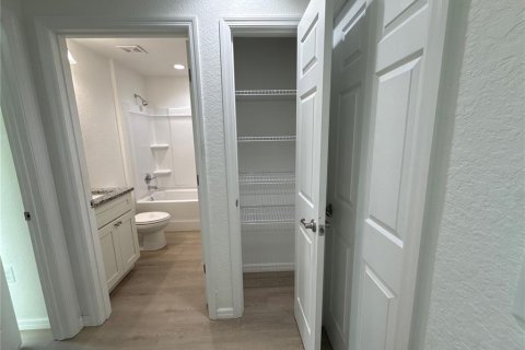 Casa en alquiler en Ocklawaha, Florida, 3 dormitorios, 122.54 m2 № 2299327 - foto 21