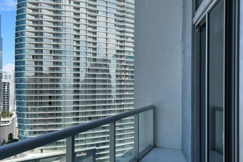 Copropriété à louer à Miami, Floride: 1 chambre, 67.45 m2 № 2417468 - photo 3
