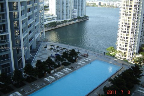Copropriété à louer à Miami, Floride: 1 chambre, 67.45 m2 № 2417468 - photo 8