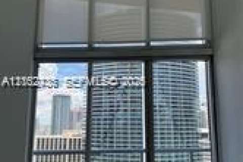 Copropriété à louer à Miami, Floride: 1 chambre, 67.45 m2 № 2417468 - photo 12