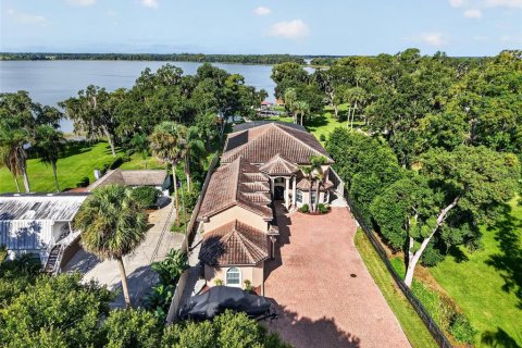 Casa en venta en Mount Dora, Florida, 4 dormitorios, 418.43 m2 № 2386074 - foto 11