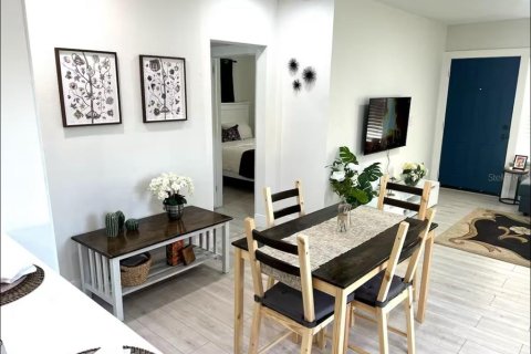 Casa en alquiler en Winter Haven, Florida, 2 dormitorios, 58.16 m2 № 1853651 - foto 7