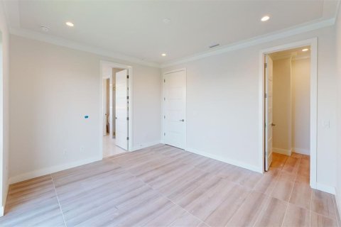 Touwnhouse à louer à Apollo Beach, Floride: 4 chambres, 222.59 m2 № 1757695 - photo 10