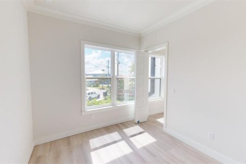 Touwnhouse à louer à Apollo Beach, Floride: 4 chambres, 222.59 m2 № 1757695 - photo 8