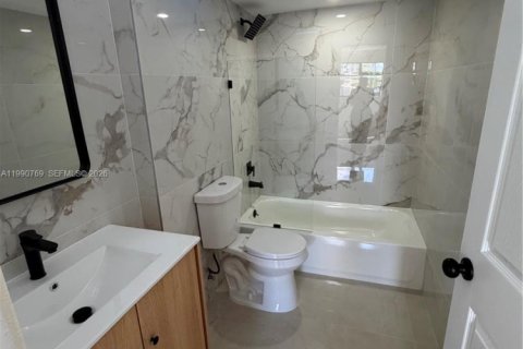 Copropriété à louer à Hialeah, Floride: 2 chambres, 74.32 m2 № 2056796 - photo 10