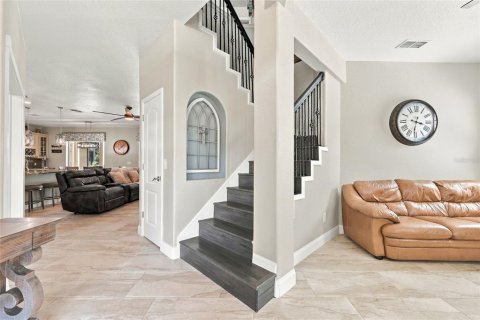 Casa en venta en Apopka, Florida, 5 dormitorios, 328.41 m2 № 2383733 - foto 29