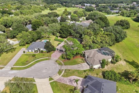 Casa en venta en Apopka, Florida, 5 dormitorios, 328.41 m2 № 2383733 - foto 17