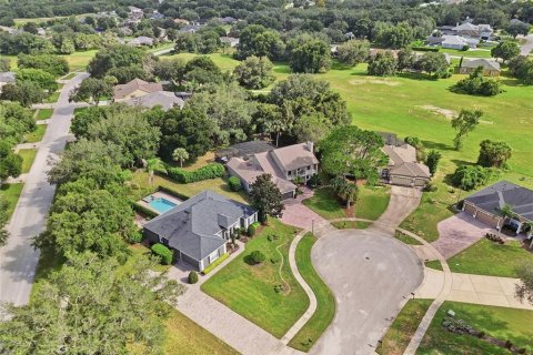 Casa en venta en Apopka, Florida, 5 dormitorios, 328.41 m2 № 2383733 - foto 16